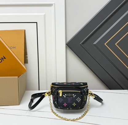 L CROSSBODY W/ CHAIN